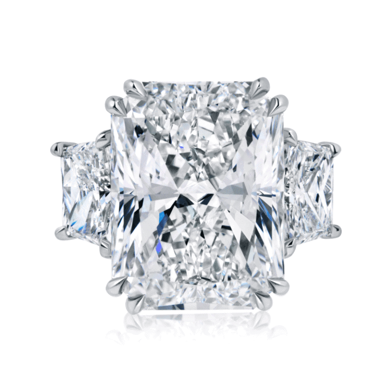 15 Carat G SI1 Radiant Cut Diamond Ring