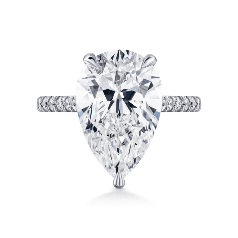 7 Carat G VS2 Pear Shape Diamond Ring