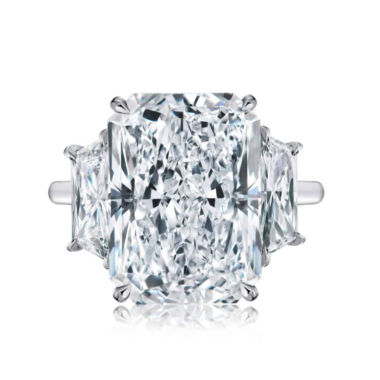 11 Carat D VS2 Radiant Cut Diamond Ring