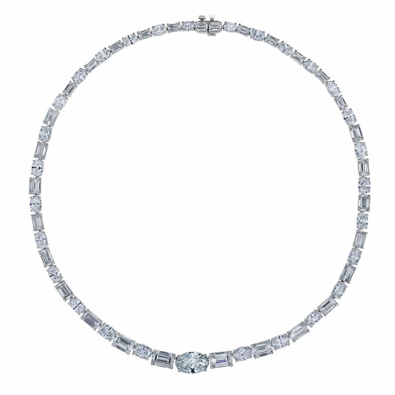 59 Carat Emrald & H-L SI2-VS1 Oval Cut Diamond Necklace
