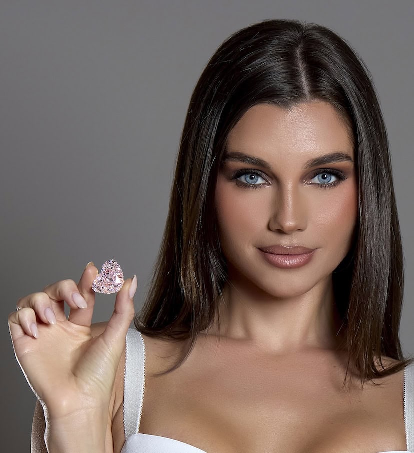 The Royal Blush — 85.00 carat heart-shaped Light Pink Flawless diamond