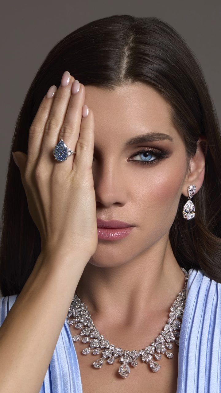 The Eternal Ocean Tide — 10.00 carat Fancy Vivid Blue pear-shaped diamond, model cut view