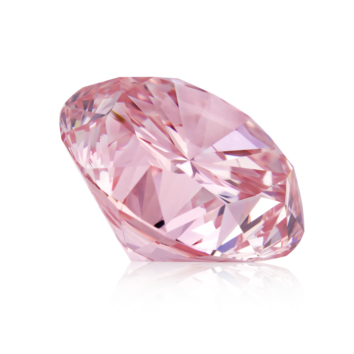 The Rosa Cruzeiro do Sul — face-up view of the Fancy Intense Pink round brilliant